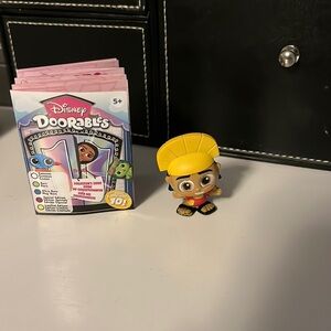 Disney doorables series 10 Kuzco